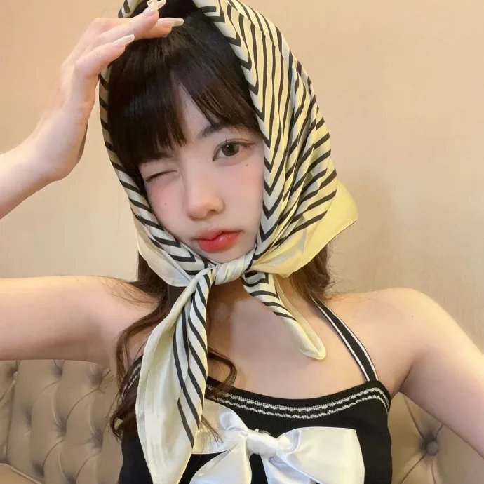 窥探